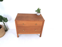 Load image into Gallery viewer, Oak Chest of Drawers