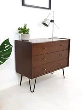 Load image into Gallery viewer, Chest of Drawers