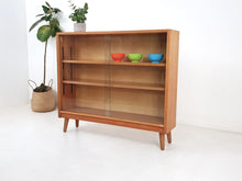 Load image into Gallery viewer, Display Cabinet