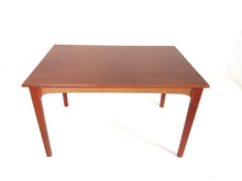 Load image into Gallery viewer, Dining Table