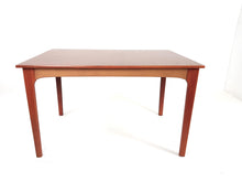 Load image into Gallery viewer, Dining Table