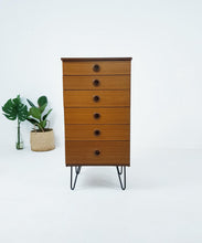 Load image into Gallery viewer, Chest of Drawers