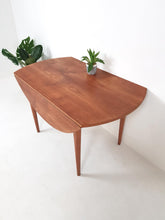 Load image into Gallery viewer, Dining Table