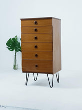 Load image into Gallery viewer, Chest of Drawers