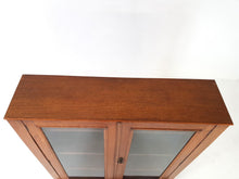 Load image into Gallery viewer, Oak Display Cabinet / Bookcase