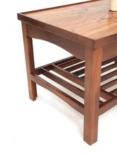 Load image into Gallery viewer, Coffee Table