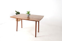 Load image into Gallery viewer, Dining Table