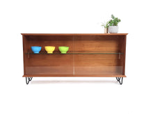 Load image into Gallery viewer, Display Cabinet / Bookcase
