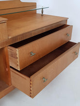 Load image into Gallery viewer, Dressing Table
