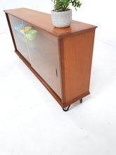 Load image into Gallery viewer, Display Cabinet / Bookcase