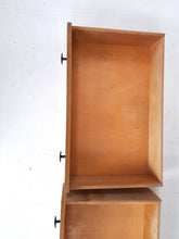 Load image into Gallery viewer, Chest of Drawers / Bedside Table