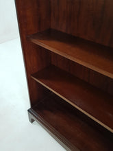 Load image into Gallery viewer, Stag Minstrel Bookcase