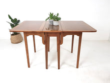 Load image into Gallery viewer, Oak Gateleg Dining Table