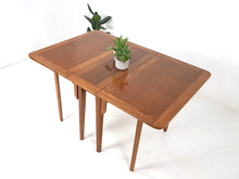 Load image into Gallery viewer, Oak Gateleg Dining Table