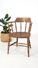 Load image into Gallery viewer, Solid Elm Chair