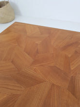 Load image into Gallery viewer, Vintage Coffee Table